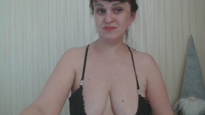 LillianSunnyX live cam on Cam4