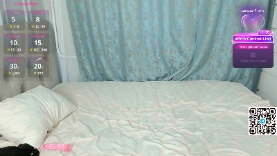 Lillian_Frazier live cam on Cam4