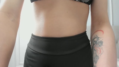 Lillian_Frazier live cam on Cam4