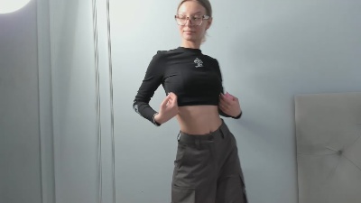 Lillian_Frazier live cam on Cam4