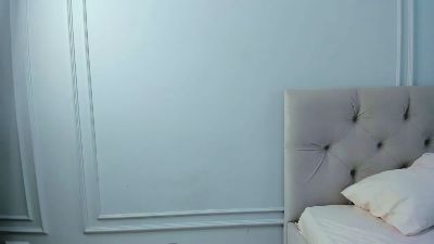 Lillian_Frazier live cam on Cam4