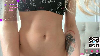 Lillian_Frazier live cam on Cam4