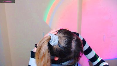 LillyBluee live cam on Cam4