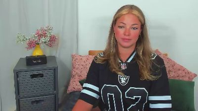 LillySensual live cam on Cam4