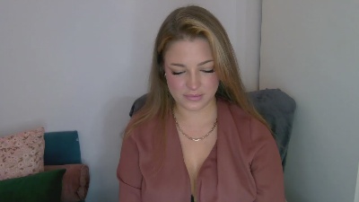 LillySensual live cam on Cam4