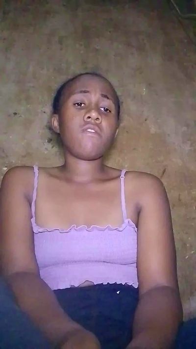 Lilly_cruz live cam on Cam4