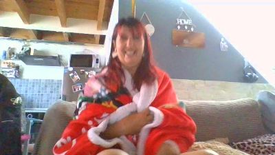 Lilou22 live cam on Cam4