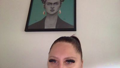 Lilou62 live cam on Cam4