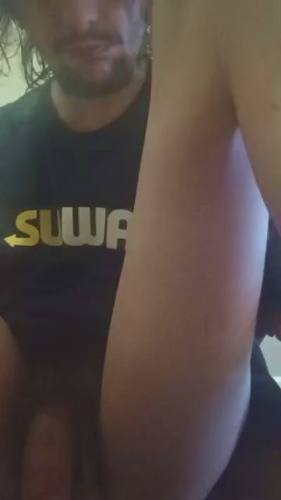 Liltoke7781848 live cam on Cam4