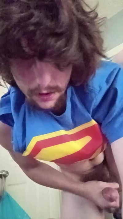 Liltoke7781848 live cam on Cam4