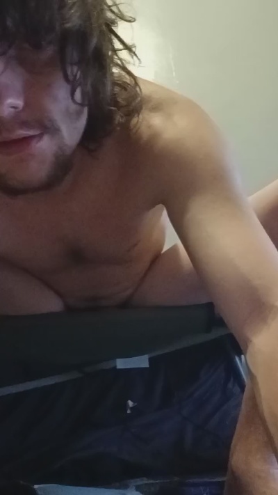 Liltoke7781848 live cam on Cam4