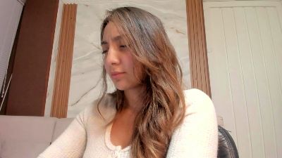 LilyGarcia live cam on Cam4