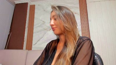 LilyGarcia live cam on Cam4