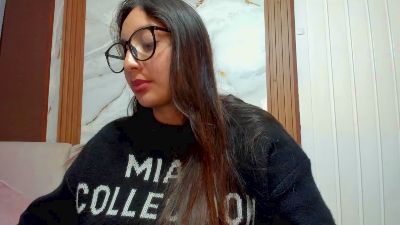 LilyGarcia live cam on Cam4