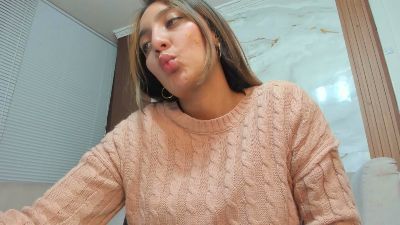 LilyGarcia live cam on Cam4