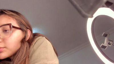 LilyGarcia live cam on Cam4