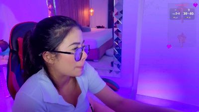 LilyHans live cam on Cam4