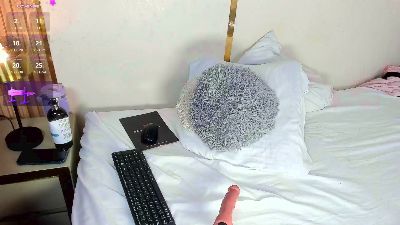LilyHans live cam on Cam4