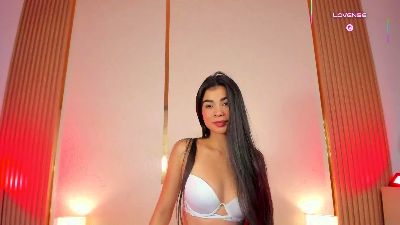 LilyHans live cam on Cam4