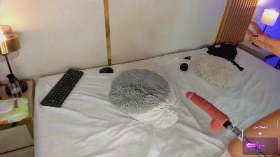 LilyHans live cam on Cam4