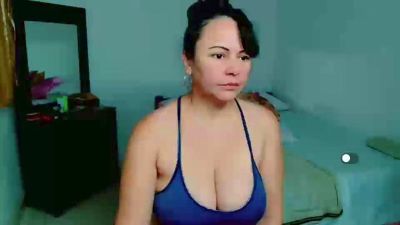 Lily_Benet1 live cam on Cam4