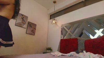 Lily_Foxxy live cam on Cam4