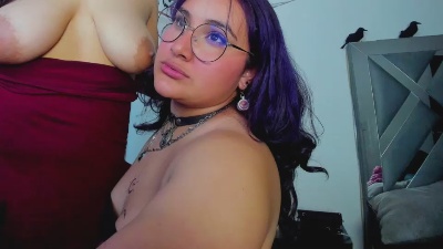 Lily_Foxxy live cam on Cam4