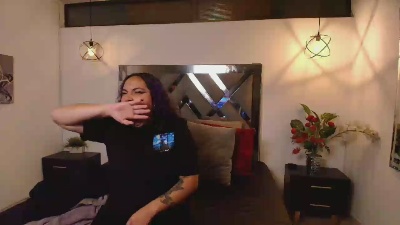 Lily_Foxxy live cam on Cam4