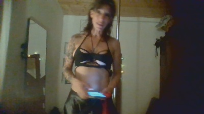 Lily_Lacoquine live cam on Cam4