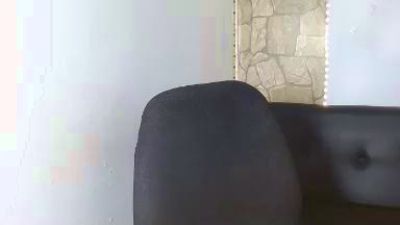 Lilycarson live cam on Cam4