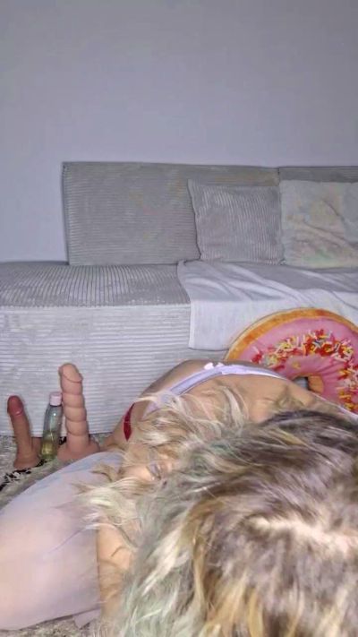 LinaAmalia live cam on Cam4