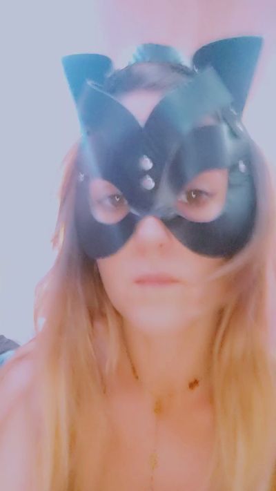 Linacoquine live cam on Cam4
