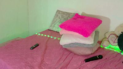 Linda599 live cam on Cam4