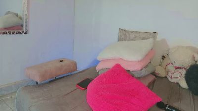 Linda599 live cam on Cam4