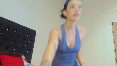 Linda_Rouss live cam on Cam4