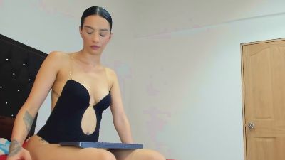 Linda_Rouss live cam on Cam4