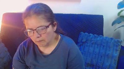 Linda_banks_ live cam on Cam4