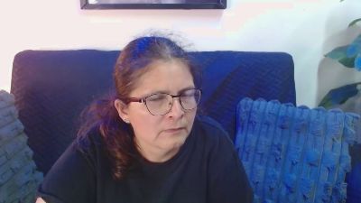 Linda_banks_ live cam on Cam4