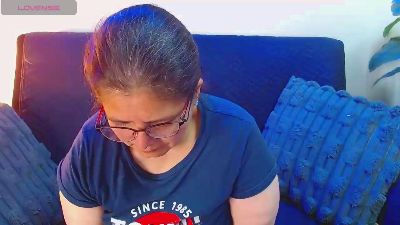Linda_banks_ live cam on Cam4