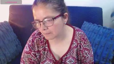 Linda_banks_ live cam on Cam4