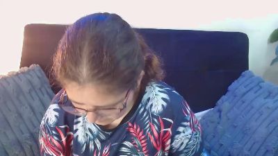 Linda_banks_ live cam on Cam4