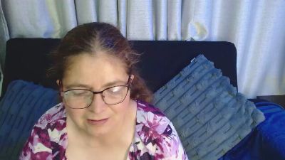 Linda_banks_ live cam on Cam4