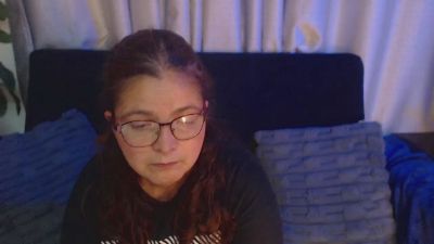 Linda_banks_ live cam on Cam4