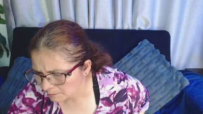 Linda_banks_ live cam on Cam4