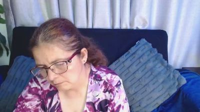 Linda_banks_ live cam on Cam4