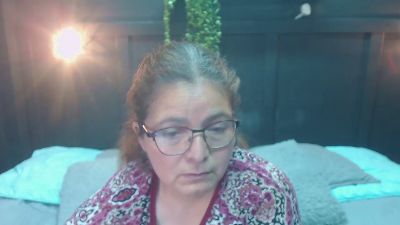 Linda_banks_ live cam on Cam4