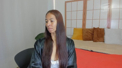 Linda_rosa01 live cam on Cam4