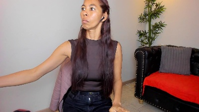 Linda_rosa01 live cam on Cam4