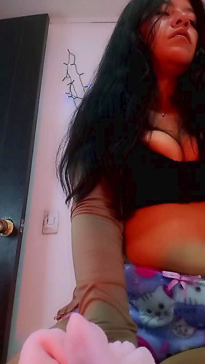Lindafox99 live cam on Cam4