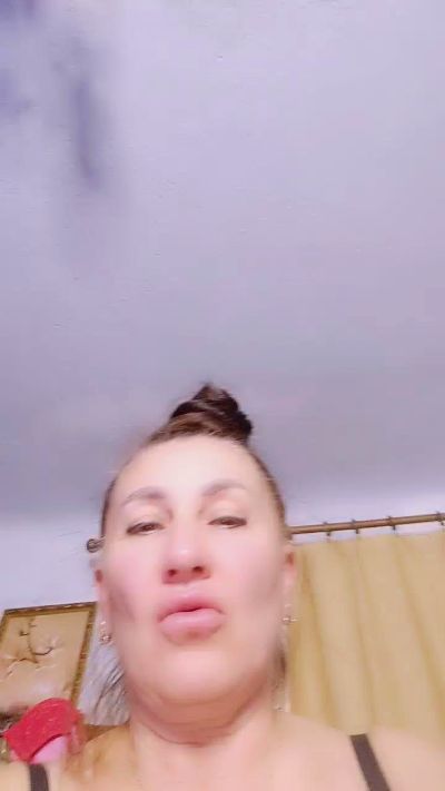 Lindaledi live cam on Cam4